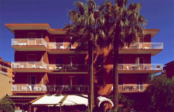 Hotel Jole Marina dʼMarina dʼAndora Dış mekan fotoğraf