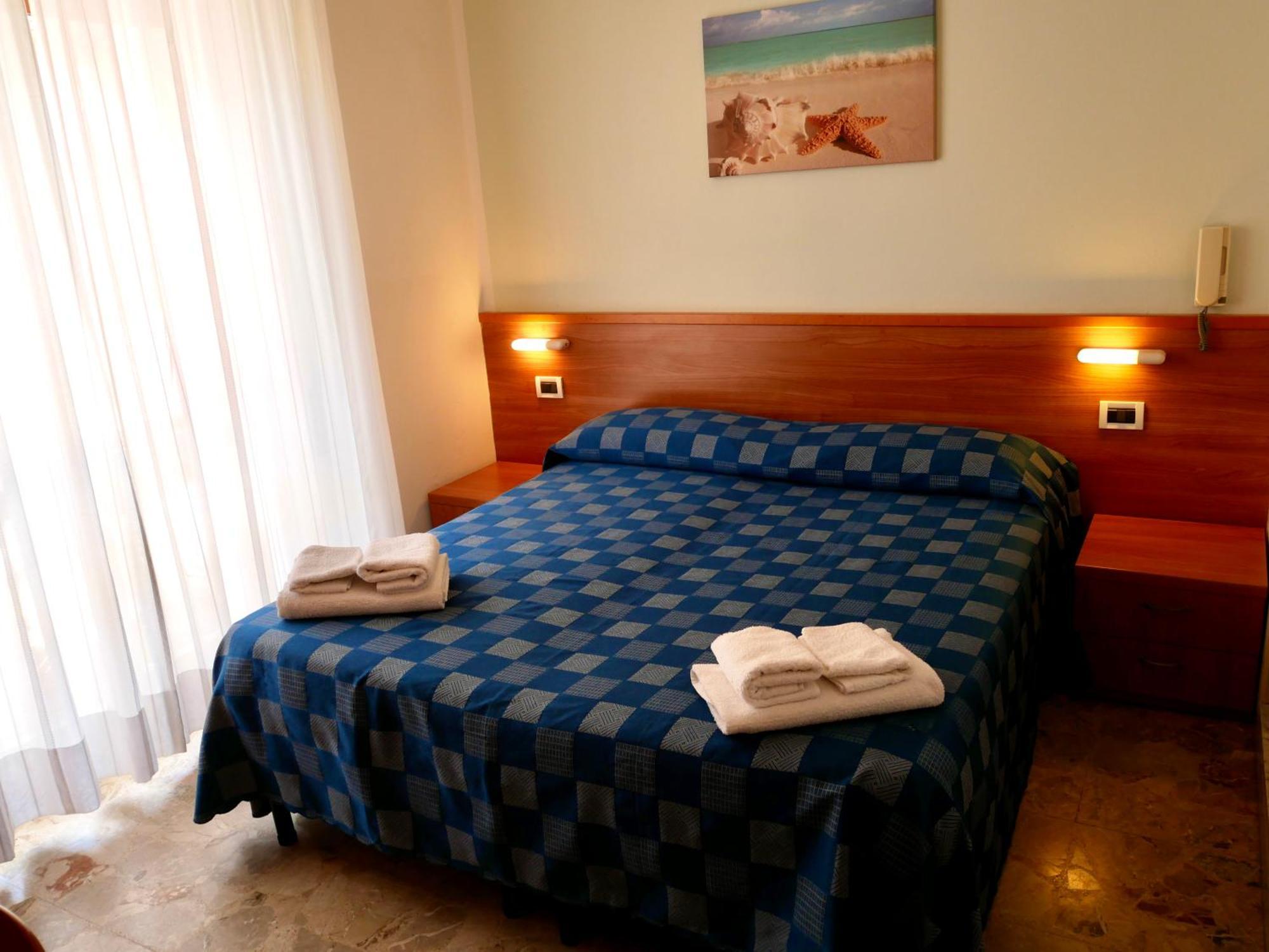 Hotel Jole Marina dʼMarina dʼAndora Dış mekan fotoğraf